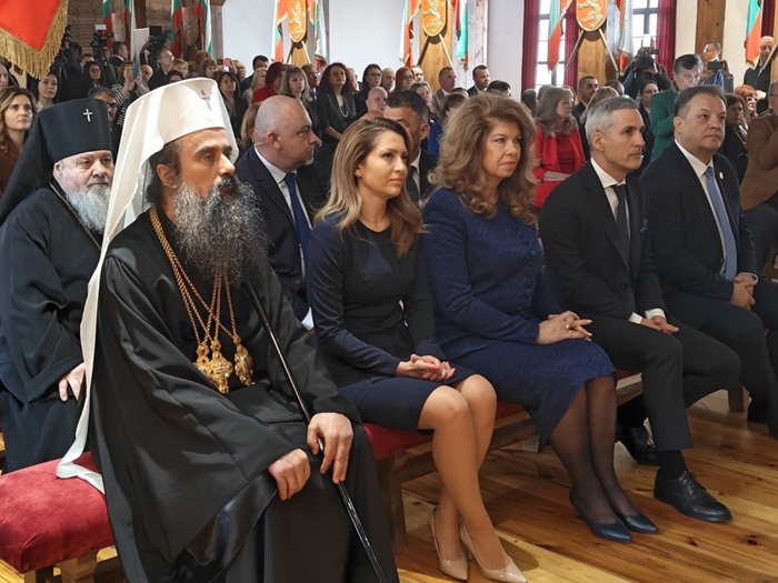 Божественото право срещу „противоприродните закони“: Посланието на Патриарх Даниил
