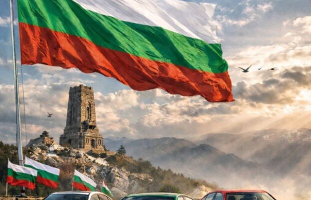Арт Новини 4 Автомобилен шум пред тишината на историята: Затруднен достъп до НИМ на Трети март