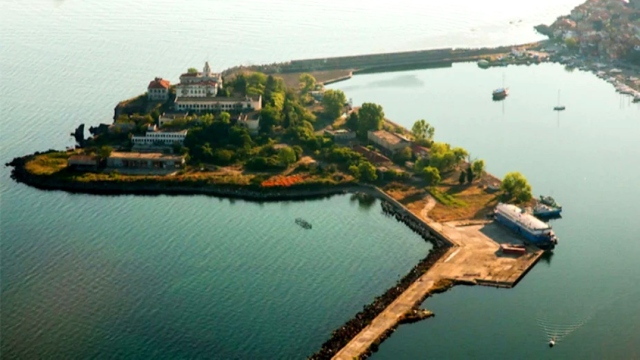 Остров Св. св. Кирик и Юлита отново под крилото на културата
